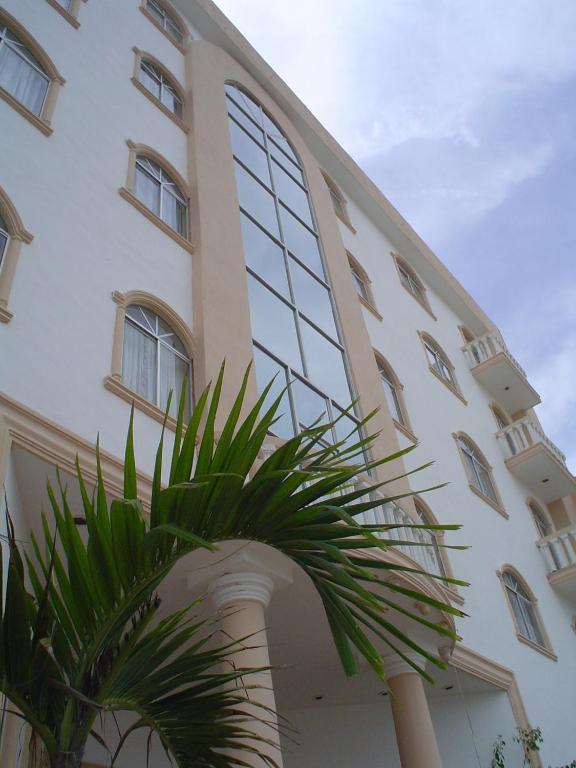 סיודד מדרו Hotel Dona Juana Cecilia Miramar מראה חיצוני תמונה