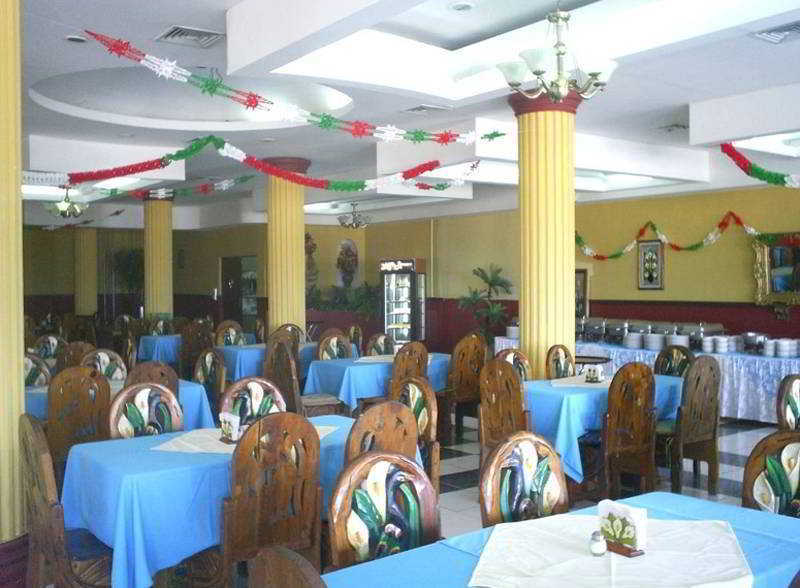סיודד מדרו Hotel Dona Juana Cecilia Miramar מראה חיצוני תמונה